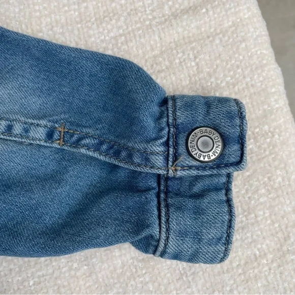 H&M baby denim jacket size 6m boy/girl - Picture 8 of 8